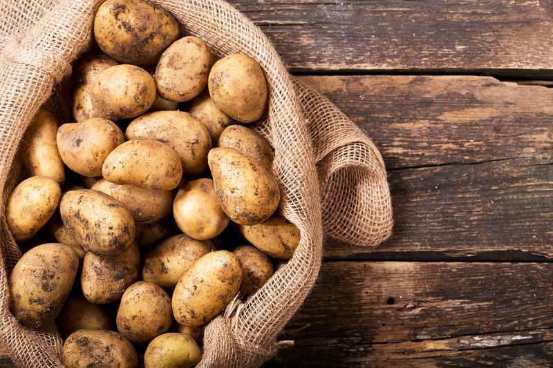 Kādas ir kartupeļu priekšrocības? Dzeriet kartupeļu sulu tukšā dūšā no rīta!