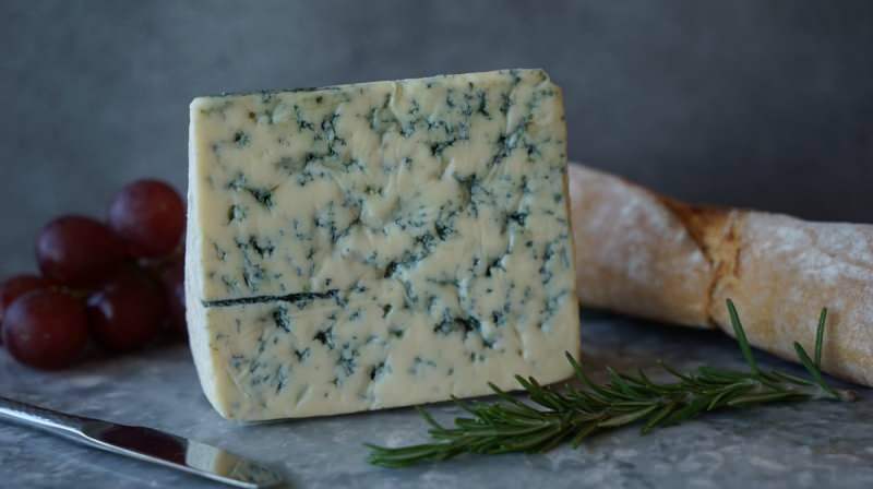 Kas ir rokforas siers un kā tas tiek patērēts? Kādas ir rokforas siera izmantošanas jomas?