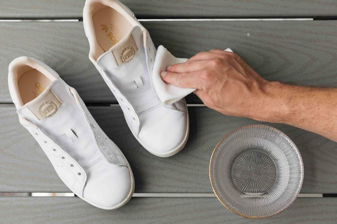 Kā tīrīt baltas kurpes?