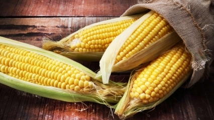 Kādas ir kukurūzas priekšrocības? Vai jūs dzerat vārītas kukurūzas sulu?