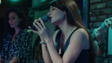 Ayça Ayşin Turan dziedāja dziesmu ar nosaukumu 'Yol'