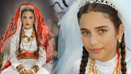 Kas ir Çağla Şimşek, sērijas "Mazā līgava" inde? Tas satricina sociālos medijus, kā tas ir tagad ...