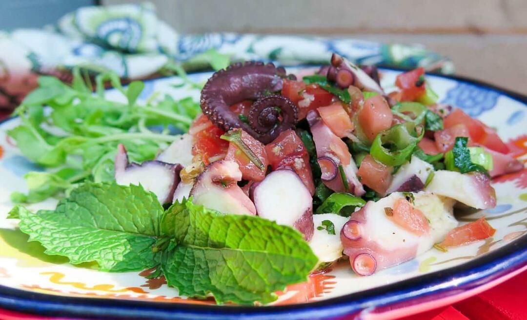 Kā pagatavot astoņkāju salātus un kādi ir astoņkāju salātu triki?