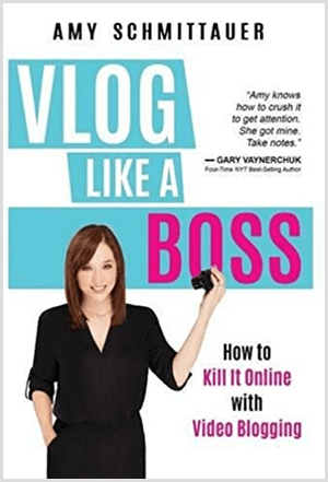 Eimija Landino uzrakstīja grāmatu Vlog Like a Boss ar nosaukumu Amy Schmittauer. Uz vāka redzama Eimijas fotogrāfija no vidukļa uz augšu, turot rokā videokameru. Nosaukums parādās uz gaiši zila fona ar baltiem un fuksijas burtiem. Grāmatas iezīme ir Kā to nogalināt tiešsaistē, izmantojot video emuārus.
