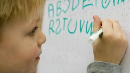 Kā iemācīt bērniem alfabētu?