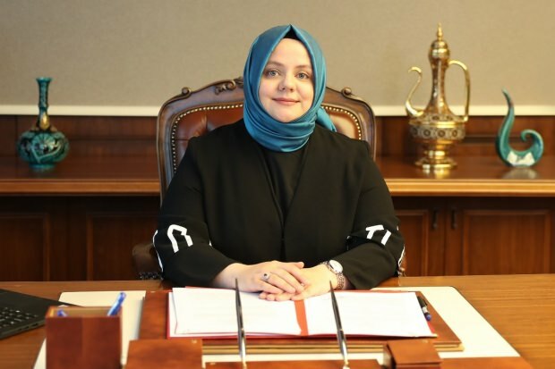 Zehra Zümrüt Selçuk