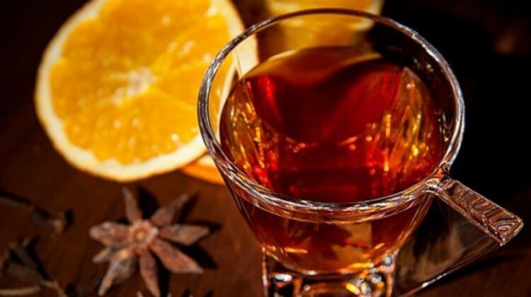 Garšīgu apelsīnu ziemas tējas recepte