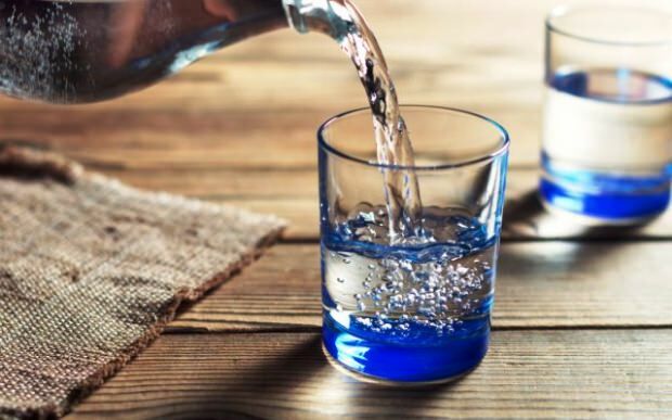 Kādas ir dzeramā ūdens īpašības? Kā dzert ūdeni?