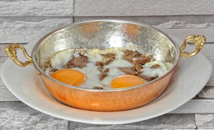 Brokastīs neēdiet grauzdētas olas!