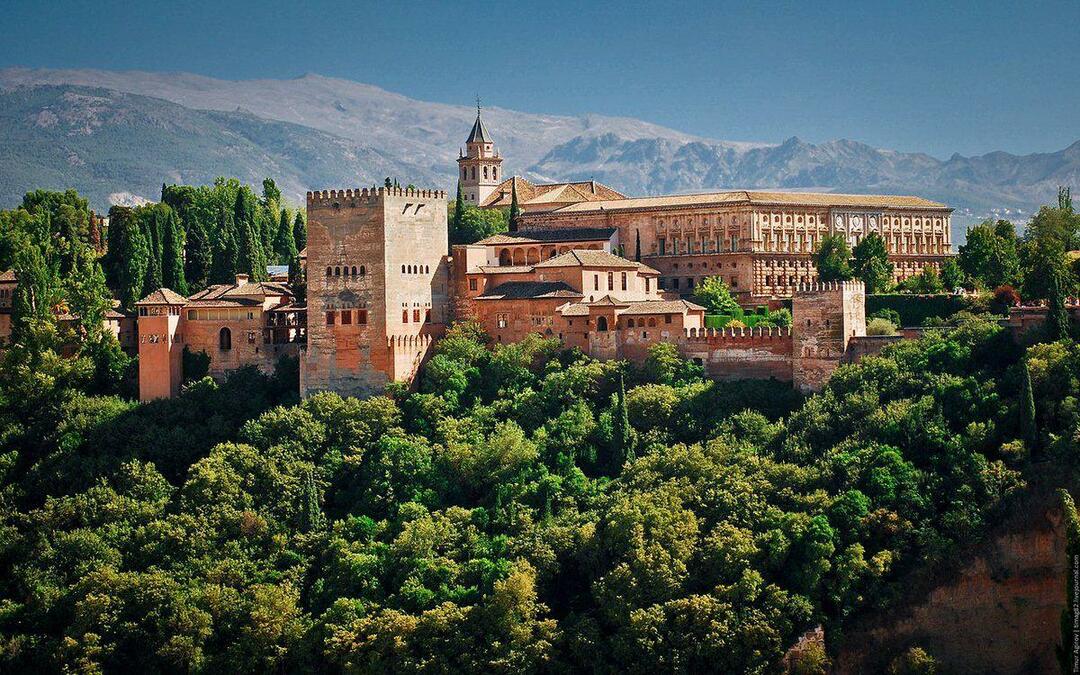 Alhambras pils