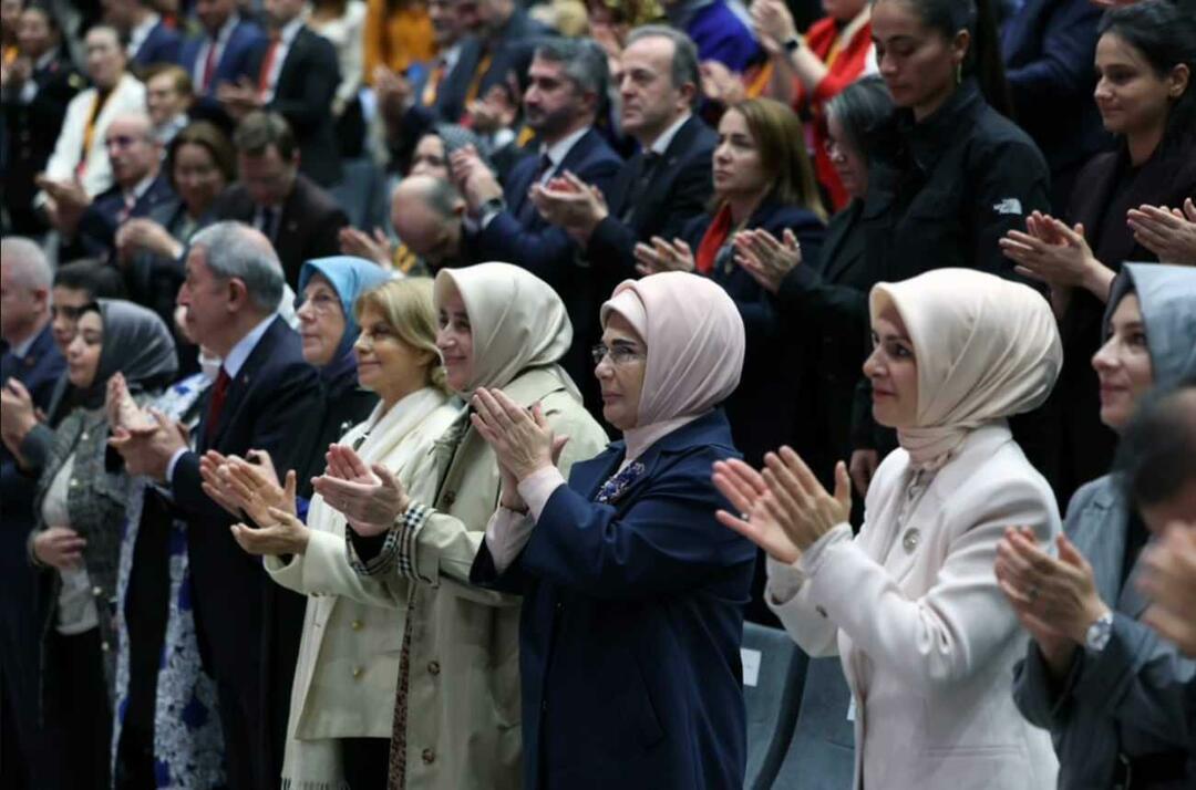 Pirmās lēdijas Erdoganas īpašais vēstījums Starptautiskajai dienai vardarbības pret sievietēm izskaušanai!