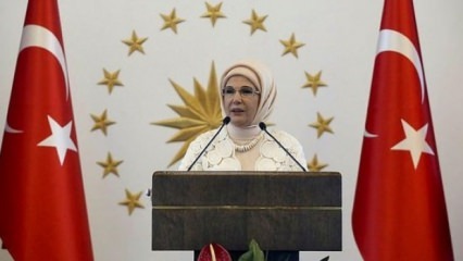 Pirmā lēdija Erdogans sveica vēstnieku sievas