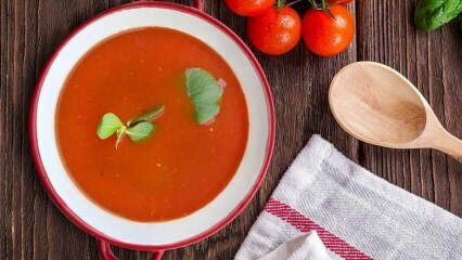Kā pagatavot grauzdētu tomātu zupu?