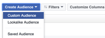 Noklikšķiniet uz opcijas, lai izveidotu Facebook pielāgotu auditoriju.
