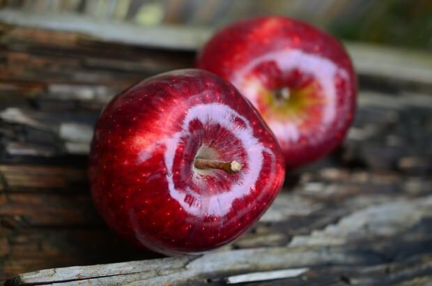 Kādas ir ābolu priekšrocības? Ja jūs ievietojat kanēli ābolu sulā un dzerat to ...