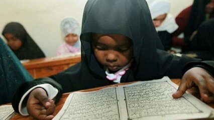 Kā Korāns tiek mācīts bērniem?